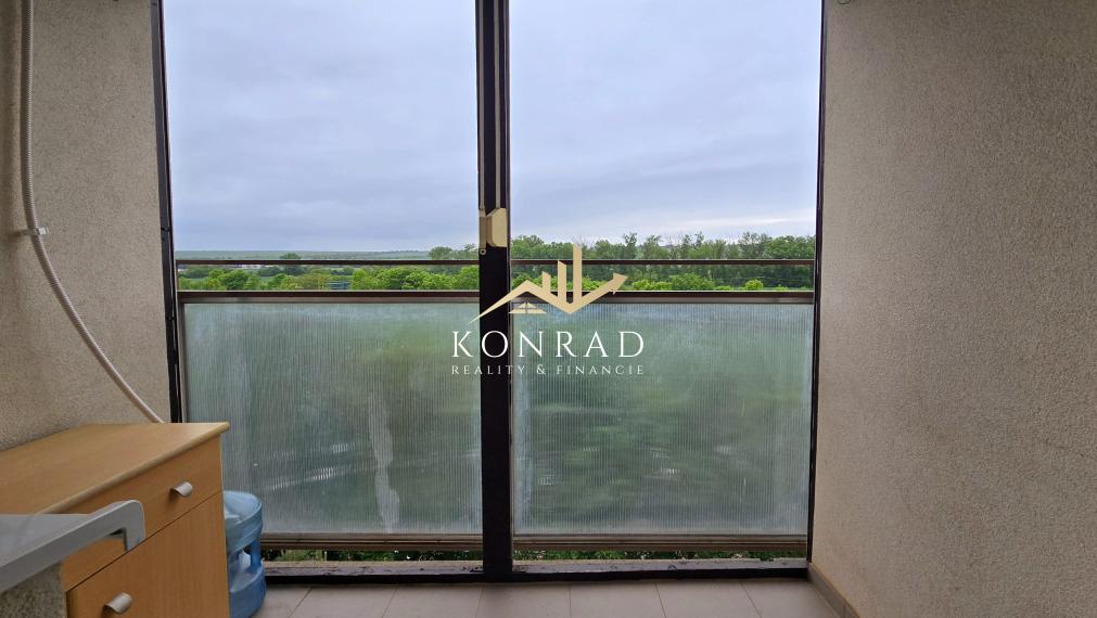 KONRAD reality  – PRENÁJOM – 3 izbový byt vo Vrábľoch