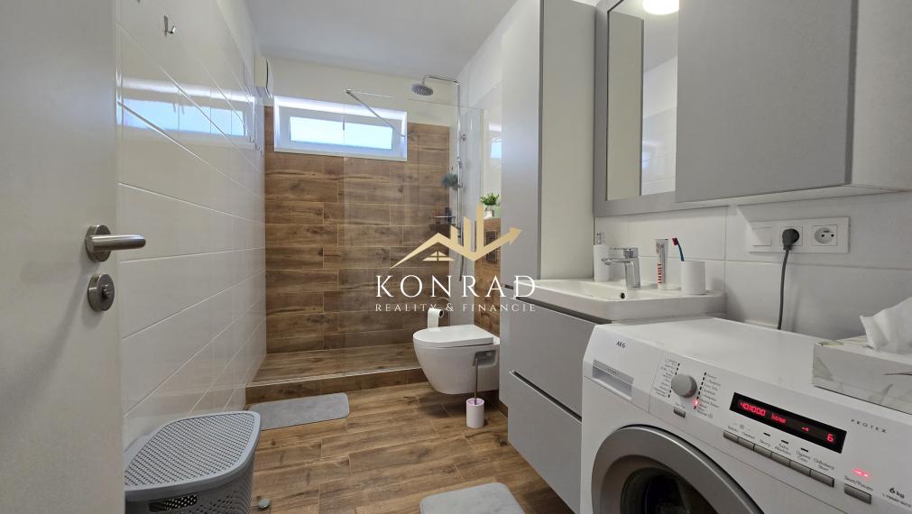 NA PRENÁJOM | 1 izb. byt | 43+16m² | Vráble