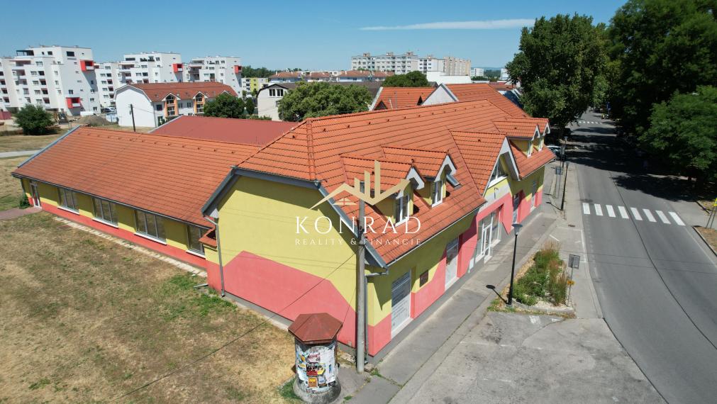 EXKLUZÍVNE | NA PREDAJ | Budova obchodu a služieb | Vráble