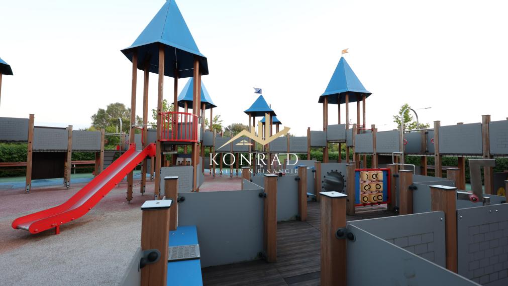 ZĽAVA 5000€ | NA PREDAJ | 3 izbový byt | 73m² | Nové Zámky