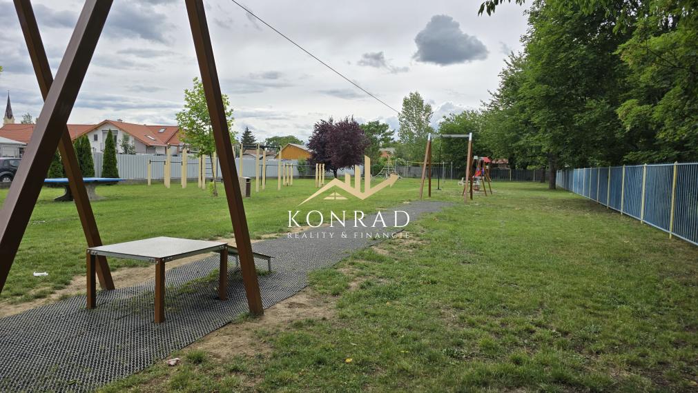 NA PREDAJ | 3 izb. byt | 83m² | Vráble