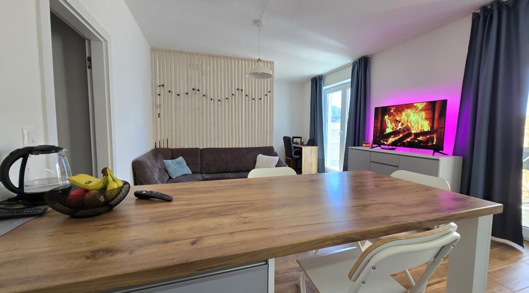 NA PRENÁJOM | 1 izb. byt | 43+16m² | Vráble