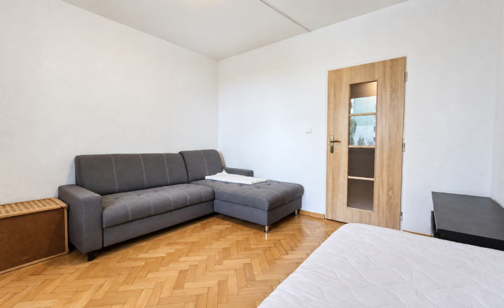 NA PREDAJ | 3 izb. byt | 75m² | Vráble - fotografia 3